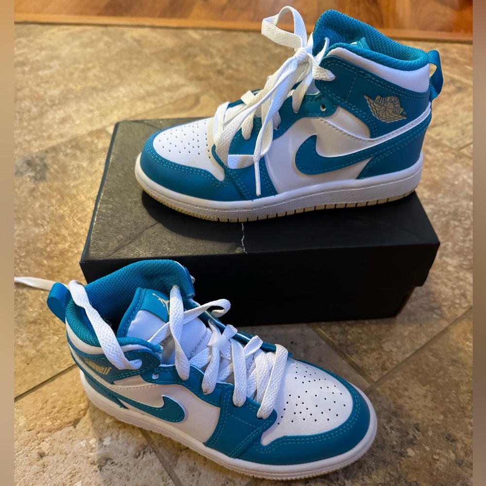 Nike Kids Teal and White Jordan High-Top Sneakers